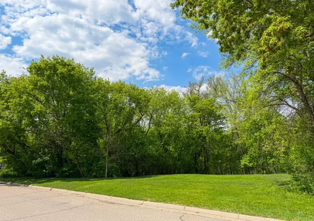 Homes for sale in Fergus Falls, MN | 202 W Everett Ave, Fergus Falls, MN 56537 | MLS# 7079261