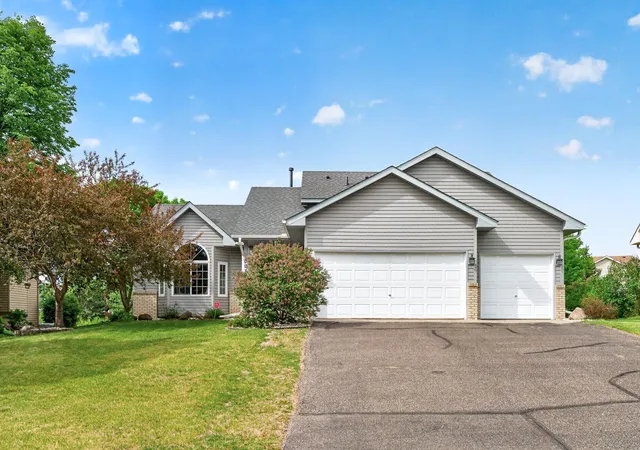 1st image of 10035 Fallgold Pkwy N, Brooklyn Park, MN 55443 | MLS# 7079270