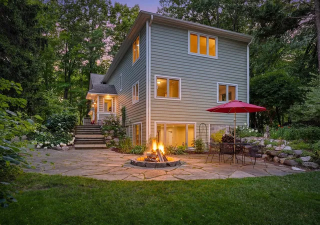 Photo 3 of Sale Pending at 220 Frontier Ct, Chanhassen, MN 55317 | MLS# 7079274 | Listing updated on 2026-10-05