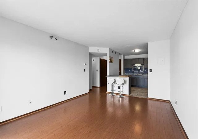 Homes for sale in Saint Paul, MN | 66 9Th St E #1614, Saint Paul, MN 55101 | MLS# 7079292