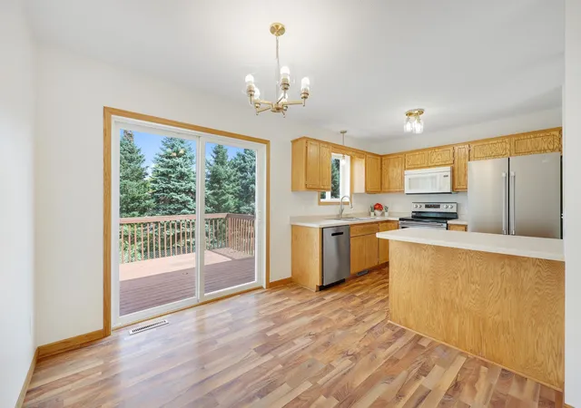 Photo 1 of Single family home for sale at 800 Portage Ave, Mora, MN 55051 | MLS# 7079372 | Listing updated on 2026-09-28