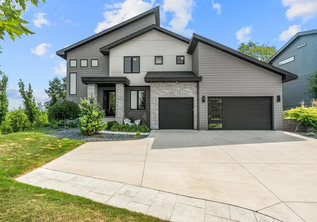 Photo 1 of Single family home for sale at 14029 Mckenna Rd Nw, Prior Lake, MN 55372 | MLS# 7079375 | Listing updated on 2026-10-08