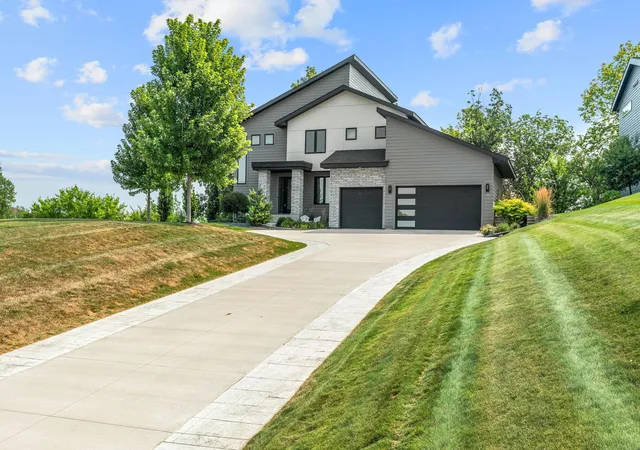 Photo 2 of Single family home for sale at 14029 Mckenna Rd Nw, Prior Lake, MN 55372 | MLS# 7079375 | Listing updated on 2026-10-08