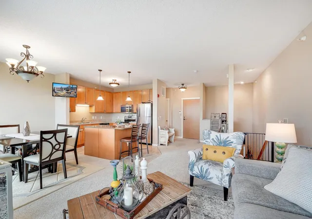 Photo 3 of Condo for sale at 1070 Grandview Ct Ne #300, Minneapolis, MN 55421 | MLS# 7079405 | Listing updated on 2026-08-24