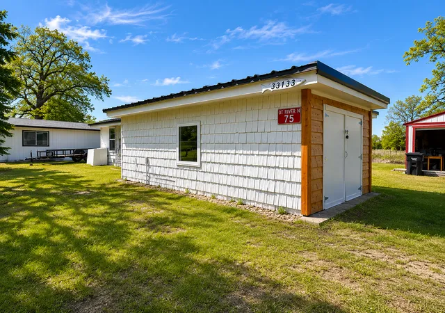 3rd image of 33133 Otter Tail River Rd, Ottertail, MN 56571 | MLS# 7079467