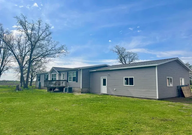 Photo 3 of Single family home for sale at 21509 County Rd 22, Brainerd, MN 56401 | MLS# 7079494 | Listing updated on 2026-09-07