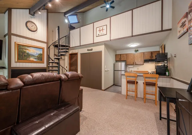 4th image of 306 Quadna Mountain Rd, Hill City, MN 55748 | MLS# 7079545