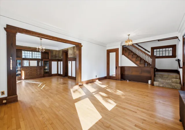Photo 3 of Single family home for sale at 3832 Garfield Ave, Minneapolis, MN 55409 | MLS# 7079628 | Listing updated on 2026-09-27
