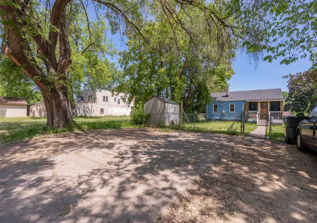 14th image of 2725 Penn Ave N, Minneapolis, MN 55411 | MLS# 7079633
