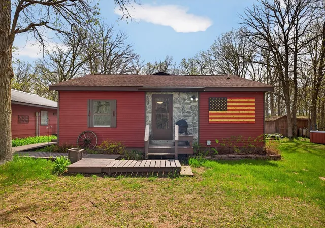 2nd image of 13260 Bluebird Dr, Menahga, MN 56464 | MLS# 7079646