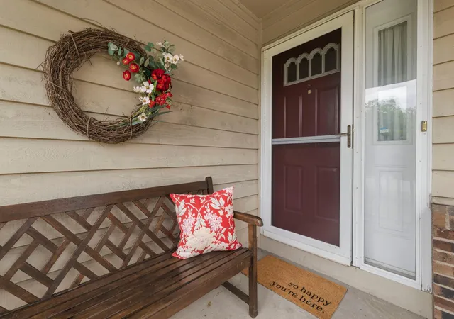 Photo 2 of Single family home for sale at 1311 Marthaler Ln, Saint Paul, MN 55118 | MLS# 7079690 | Listing updated on 2026-09-02