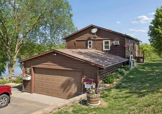 3rd image of 19483 County Road 43, Richmond, MN 56368 | MLS# 7079713