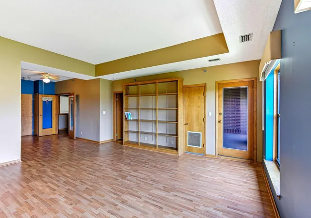 Listing Photo 4 - Condo for sale in building located at 198 6th St E, St. Paul, MN 55101 - Unit #601
