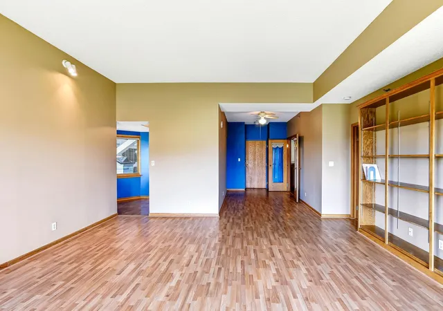 Listing Photo 5 - Condo for sale in building located at 198 6th St E, St. Paul, MN 55101 - Unit #601