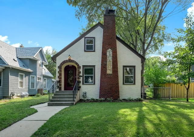 Photo 1 of Sale Pending at 890 22nd Avenue Se, Minneapolis, MN 55414 | MLS# 7079726 | Listing updated on 2026-08-18