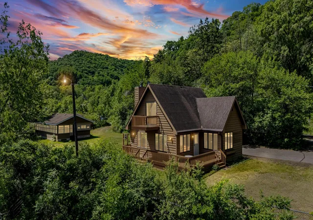 1st image of 25020 Gull Ln, Winona, MN 55987 | MLS# 7079764