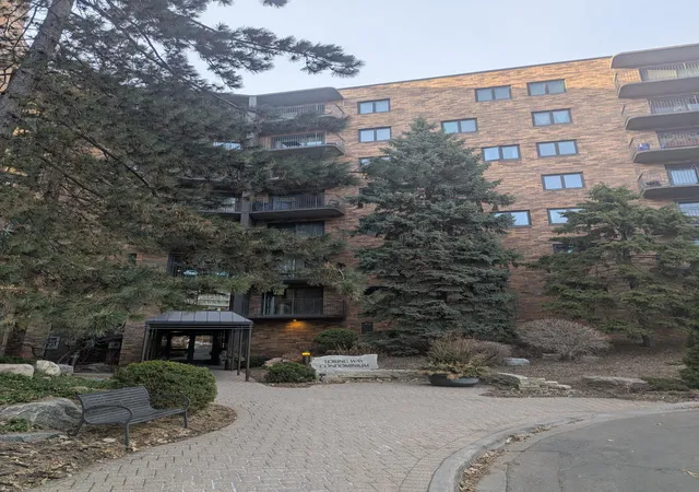 Photo 1 of Condo for sale at 210 W Grant St #417, Minneapolis, MN 55403 | MLS# 7079770 | Listing updated on 2026-08-27