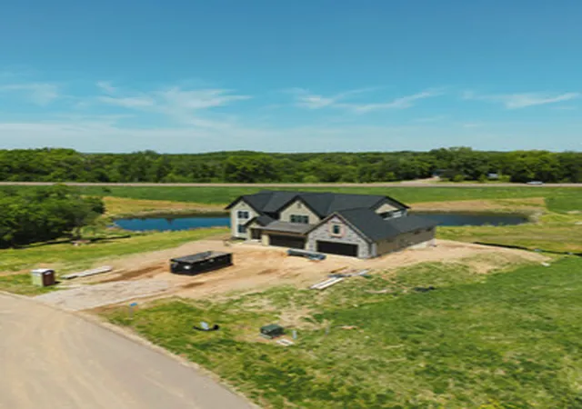 2nd image of 9781 Frontier Ln, Lakeville, MN 55044 | MLS# 7079782