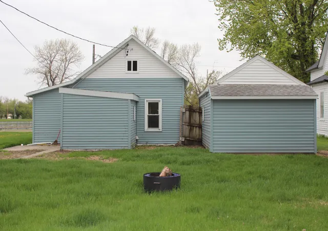 3rd image of 336 W Main St W, Mayville, ND 58257 | MLS# 7079795