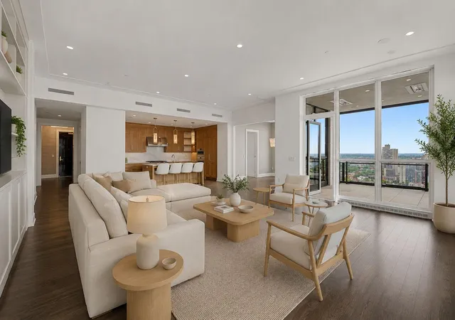 Photo 1 of Condo for sale at 1111 W River Pkwy #26B, Minneapolis, MN 55415 | MLS# 7079816 | Listing updated on 2026-09-30