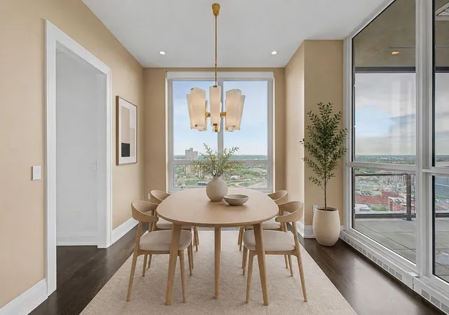 Photo 4 of Condo for sale at 1111 W River Pkwy #26B, Minneapolis, MN 55415 | MLS# 7079816 | Listing updated on 2026-09-30