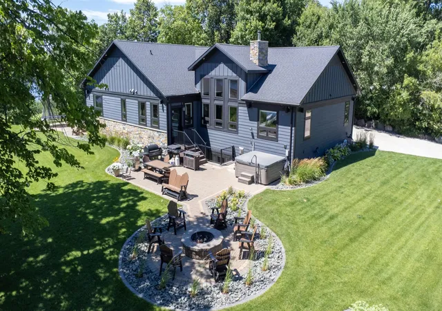 Photo 4 of Single family home for sale at 12800 Kohler Ln, Audubon, MN 56511 | MLS# 7079834 | Listing updated on 2026-09-30