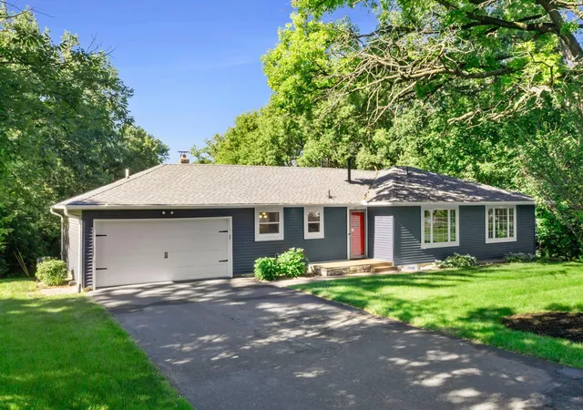 Homes for sale in Minnetonka, MN | 16633 Temple Dr N, Minnetonka, MN 55345 | MLS# 7079847