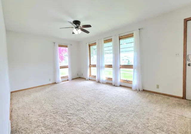 5th image of 420 James St, Detroit Lakes, MN 56501 | MLS# 7079849