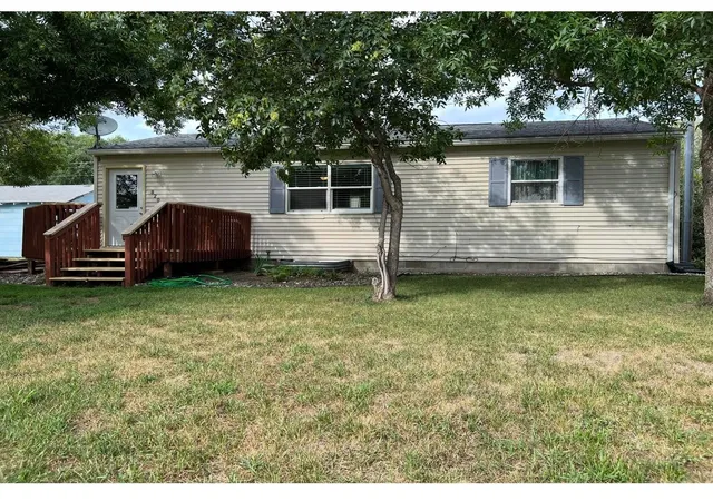 Homes for sale in Perham, MN | 820 2nd St Sw, Perham, MN 56573 | MLS# 7079858