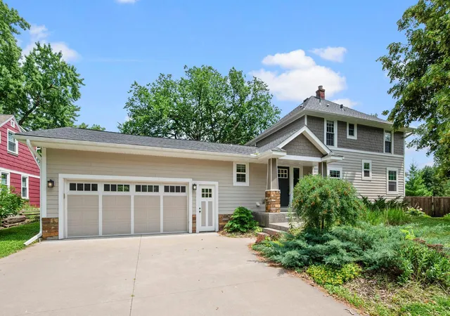 2nd image of 2943 Xenwood Ave S, Minneapolis, MN 55416 | MLS# 7079992
