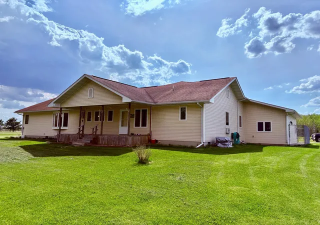 Photo 1 of Single family home for sale at 11777 State Hwy 11 Se, Baudette, MN 56623 | MLS# 7080032 | Listing updated on 2026-10-28