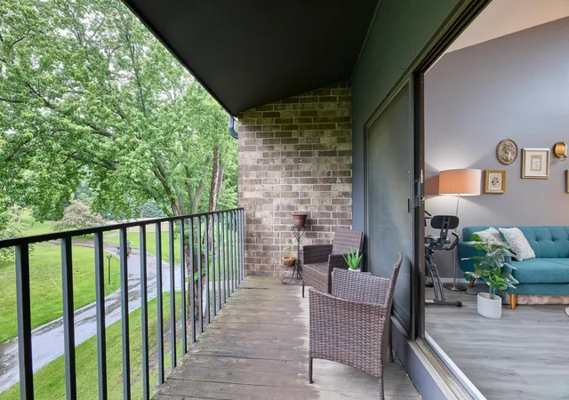 Photo 2 of Sale Pending at 5140 W 102nd Street #304, Minneapolis, MN 55437 | MLS# 7080051 | Listing updated on 2026-09-04
