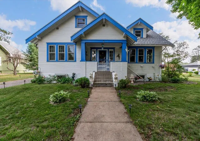 Homes for sale in Crosby, MN | 109 2nd St Nw, Crosby, MN 56441 | MLS# 7080154