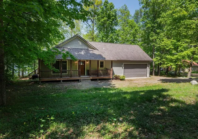 Photo 3 of Sale Pending at 19936 472nd Street, Mc Gregor, MN 55760 | MLS# 7080232 | Listing updated on 2026-09-25