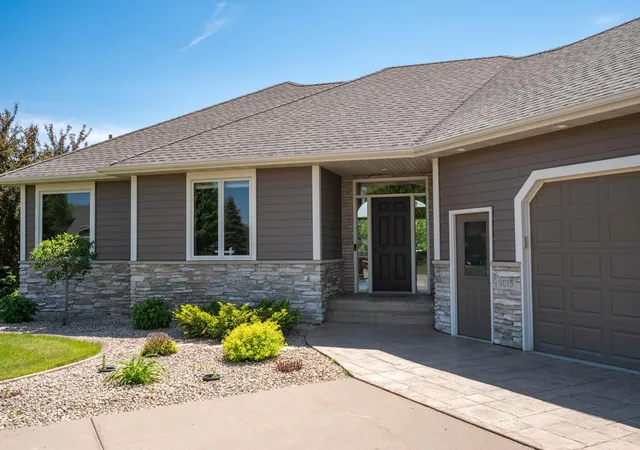 2nd image of 9015 Schutte Ct, Hamel, MN 55340 | MLS# 7080267