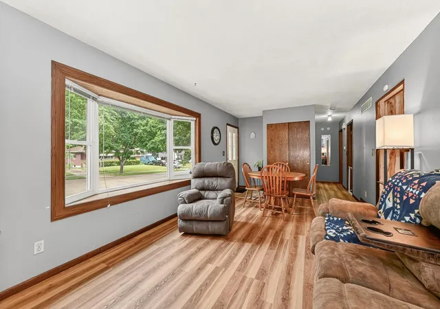 4th image of 2412 25Th St Nw, Rochester, MN 55901 | MLS# 7080363