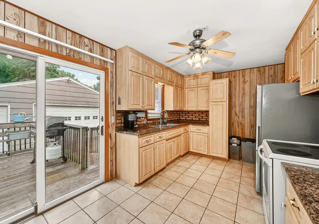 5th image of 2412 25Th St Nw, Rochester, MN 55901 | MLS# 7080363