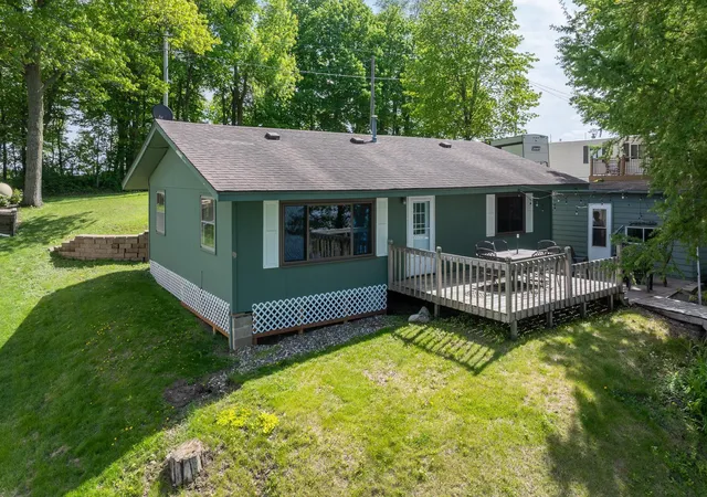 Homes for sale in Elysian, MN | 22774 Stavenau Ln, Elysian, MN 56028 | MLS# 7080369