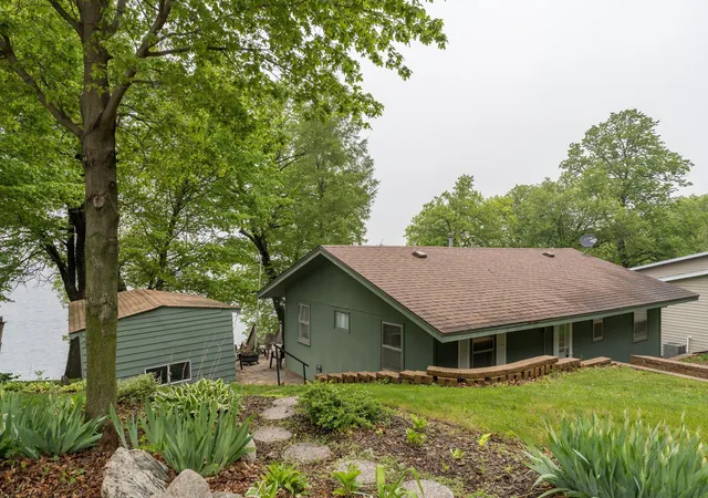 Homes for sale in Elysian, MN | 22774 Stavenau Ln, Elysian, MN 56028 | MLS# 7080369
