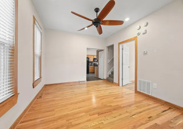 Photo 4 of Single family home for sale at 2927 Girard Ave N, Minneapolis, MN 55411 | MLS# 7080444 | Listing updated on 2026-09-28