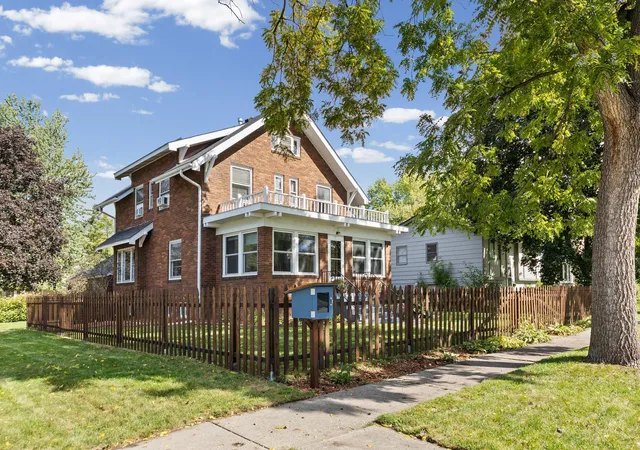 Photo 2 of Single family home for sale at 501 Spruce St, Farmington, MN 55024 | MLS# 7080520 | Listing updated on 2026-10-06