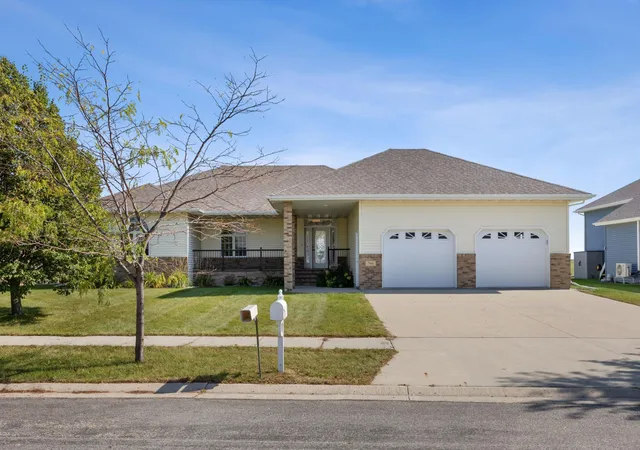 Homes for sale in Moorhead, MN | 766 36th St S, Moorhead, MN 56560 | MLS# 7080631