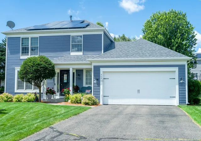 Photo 1 of Single family home for sale at 3096 Copper Oaks Draw, Saint Paul, MN 55125 | MLS# 7080670 | Listing updated on 2026-08-31