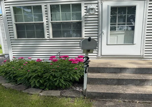 Photo 2 of Single family home for sale at 231 10th Avenue, Worthington, MN 56187 | MLS# 7080678 | Listing updated on 2026-09-14