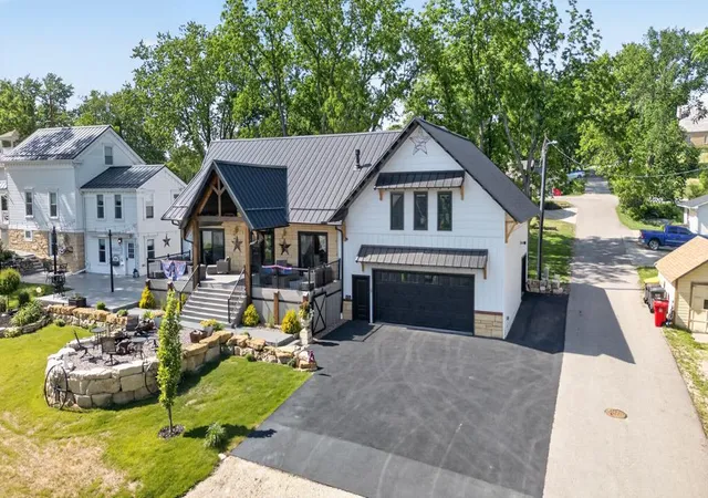 2nd image of 508 Clay St, Mantorville, MN 55955 | MLS# 7080683