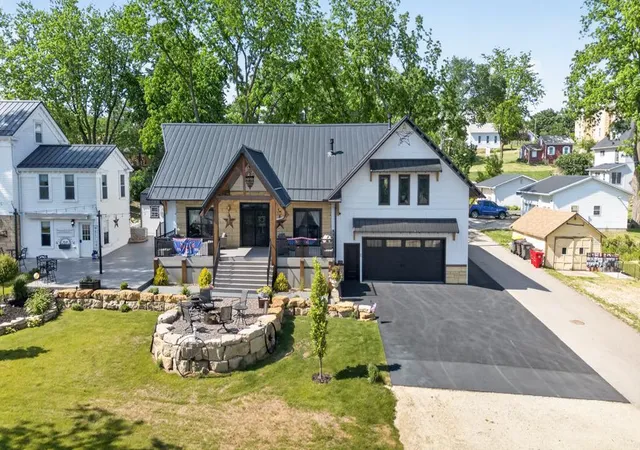 Photo 3 of Single family home for sale at 508 Clay St, Mantorville, MN 55955 | MLS# 7080683 | Listing updated on 2026-10-07