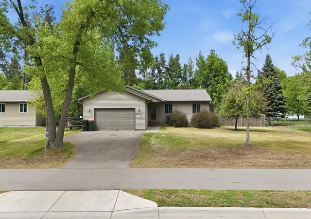 3rd image of 4914 Cedar Scenic Rd, Baxter, MN 56425 | MLS# 7080692