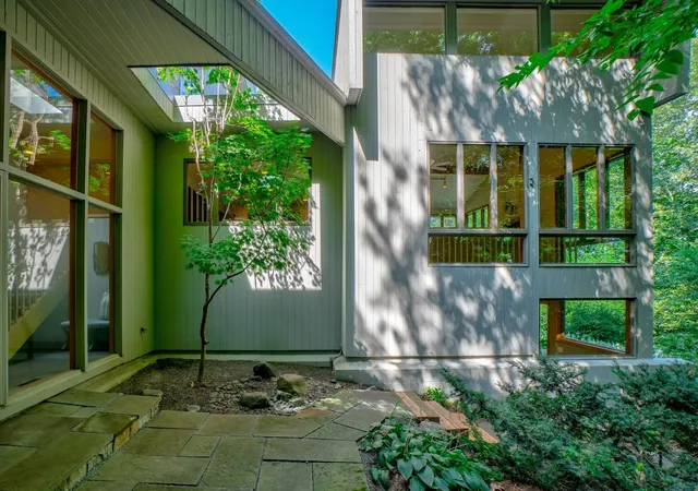 Photo 3 of Sale Pending at 5 Crocus Ln, North Oaks, MN 55127 | MLS# 7080739 | Listing updated on 2026-10-05