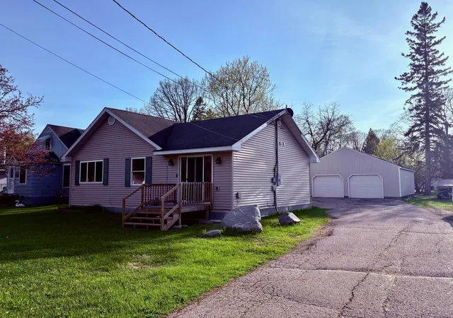 Homes for sale in International Falls, MN | 1118 11th Ave, International Falls, MN 56649 | MLS# 7080751