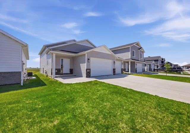 2nd image of 2600 74th Ave S, Fargo, ND 58104 | MLS# 7080761